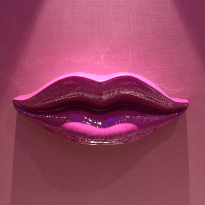 LuxeLips – Lip Wall Sculpture Decor