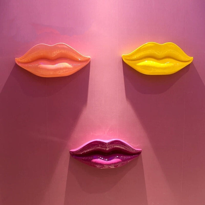 LuxeLips – Lip Wall Sculpture Decor