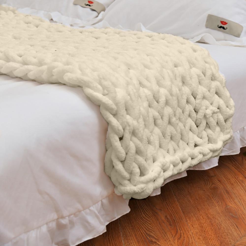 SnuggleWeave - Chunky Knit Blanket