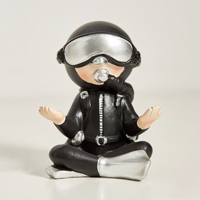 AquaExplorer - Mini Scuba Diver Figurine